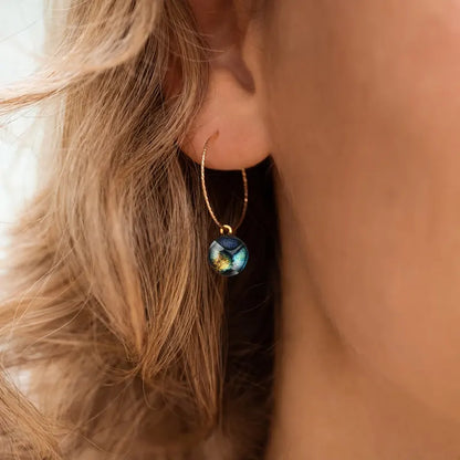 Boucles d'oreilles créoles torsadées pour femme en or multicolore elumina