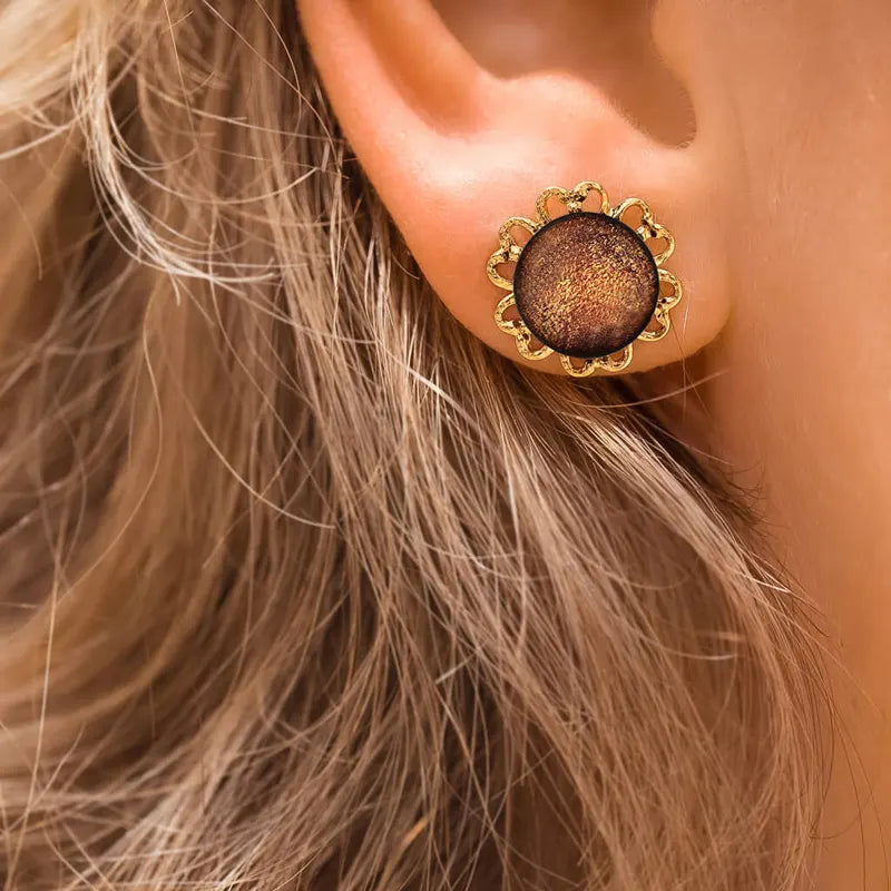 Boucles d'oreilles fleur pierre dorées marron et orange safrane