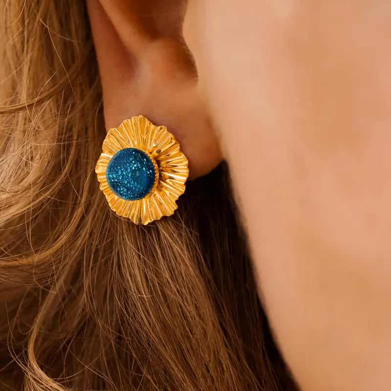 Boucles d'oreilles mariage bohème belles originales en or, bleu azuline