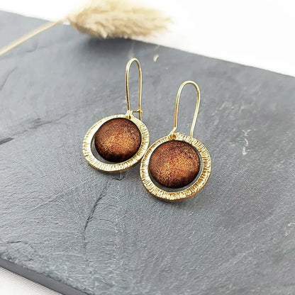 Boucles d'oreilles tendances bijoux pour la fête des mères, dorées marron et orange safrane