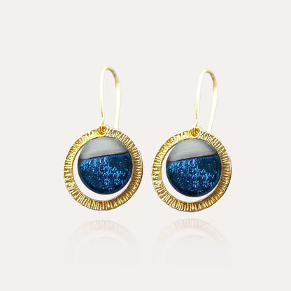 Boucles d'oreilles tendances magasin bijoux en plaque or, bleu bleuange