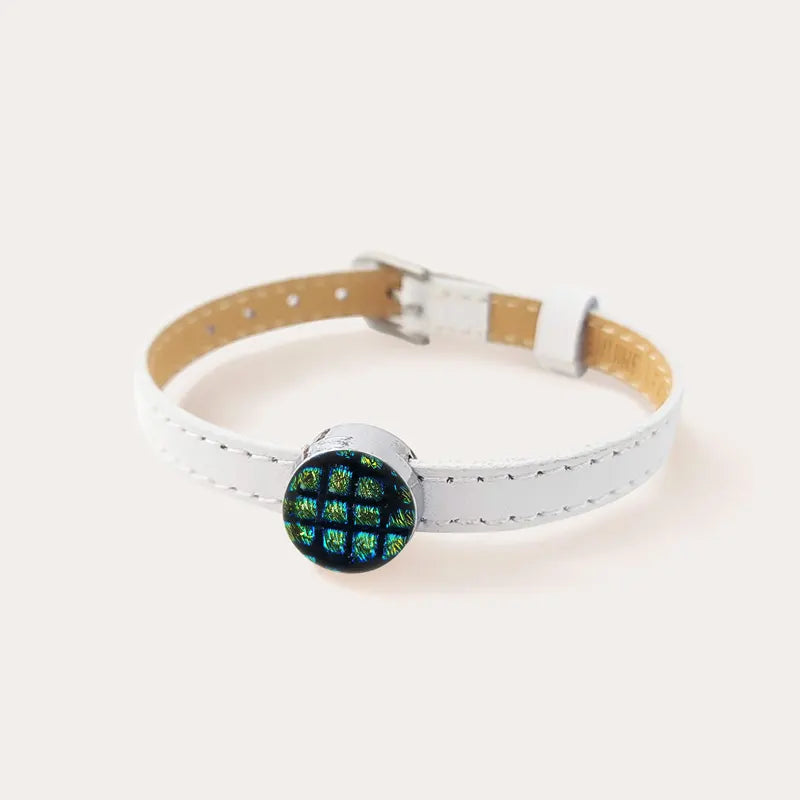 Bracelet ajustable en cuir blanc couleur vert charmella
