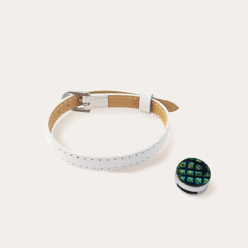 Bracelet artisanal en cuir blanc pour femme vert charmella