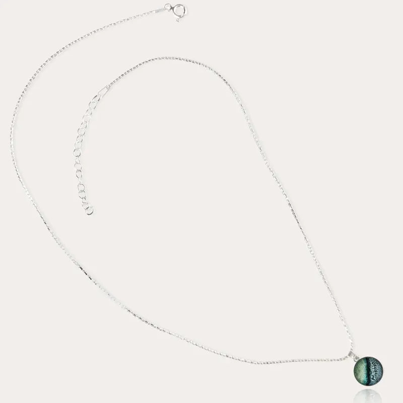 Collier femme bijoux créateur en argent massif, vert oryna