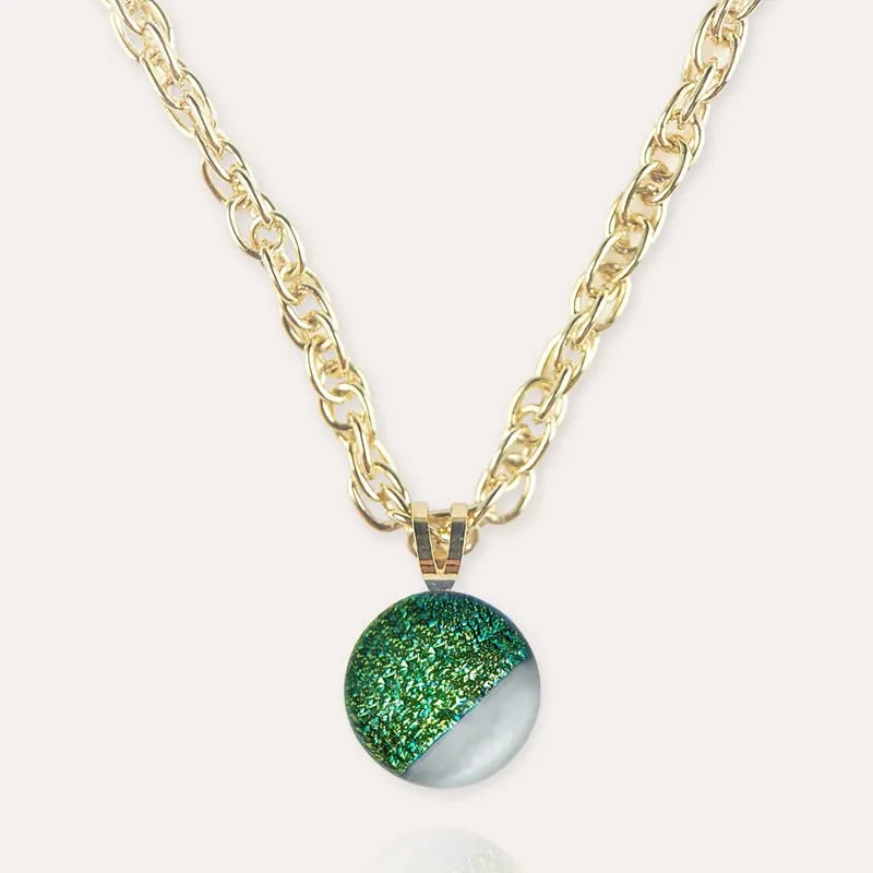 Collier ras de cou en perle de verre avec pendentif, or et vert orneige