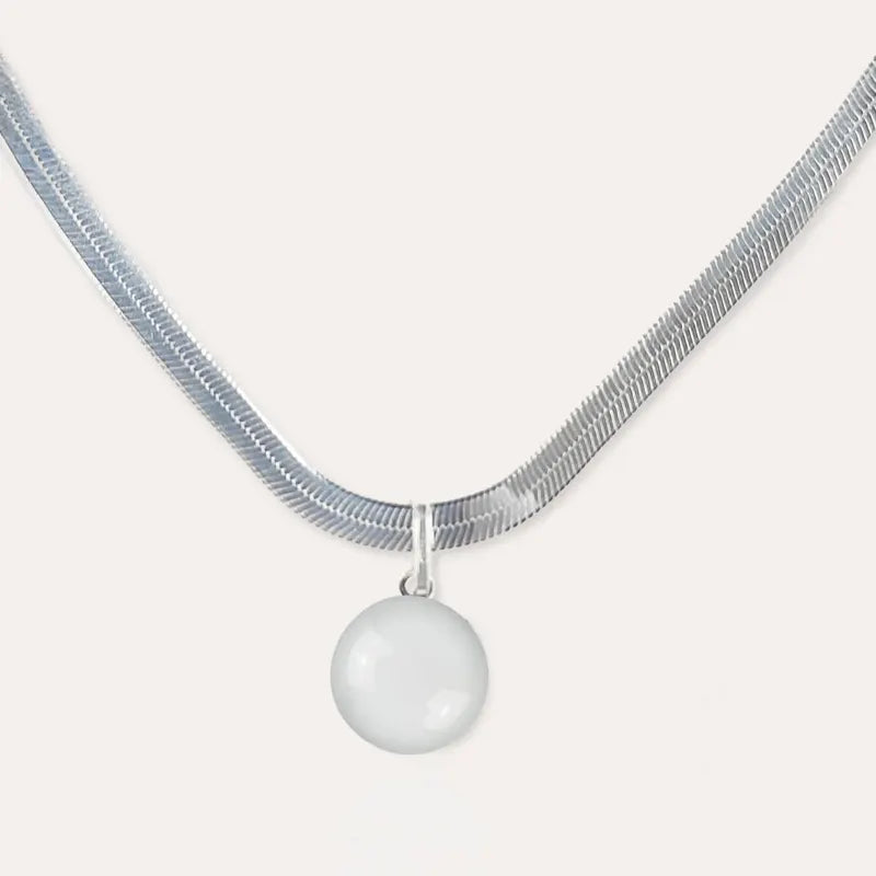 Collier serpent qui pend en argent, blanc lumine